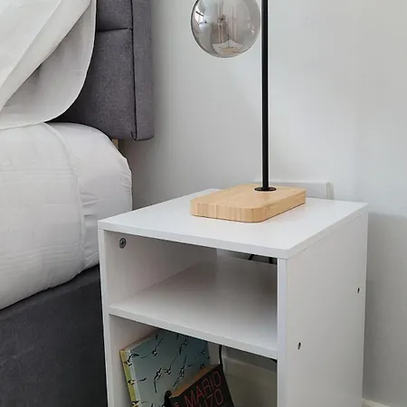 Apartment Modern 2-bed Flat Centre *